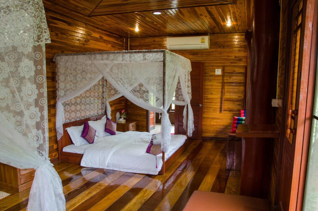 Villa Baan Suan Auy Kham à Mae Sai Extérieur photo